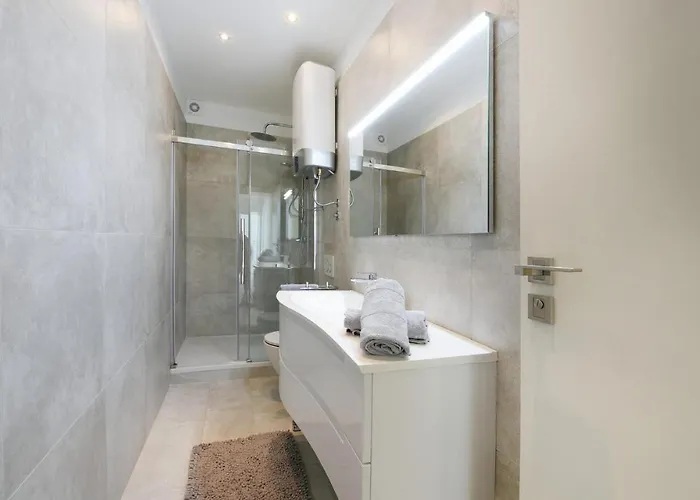 בית נופש A&m נין